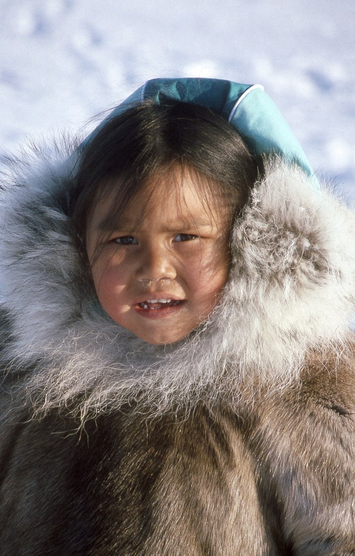 III.1: INUIT CLOTHING/SHELTER 1. Winter Clothing ~ People of the Arctic ...